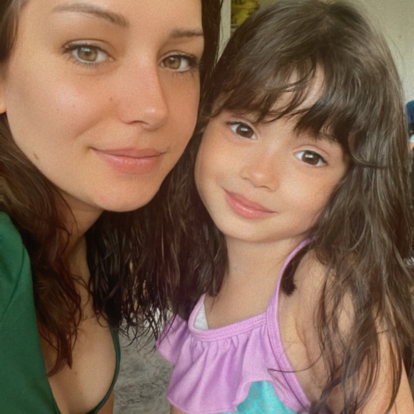 Meet your Posher, Niki - Picture 1 of 1